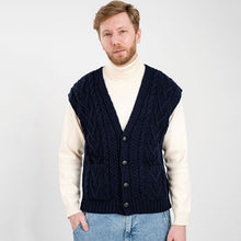 Load image into Gallery viewer, Men&#39;s V-Neck Irish Knit Vest

