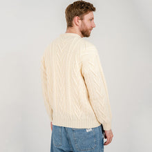 Load image into Gallery viewer, Men&#39;s Traditional Irish Aran Sweater
