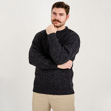 Load image into Gallery viewer, Men&#39;s Traditional Irish Aran Sweater
