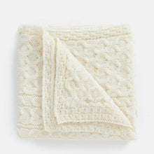 Load image into Gallery viewer, Honeycomb Irish Aran Throw
